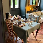 بيت ضيافة Chateau De 3*