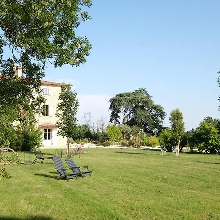 Chateau De Guest house Lemps (Ardeche)
