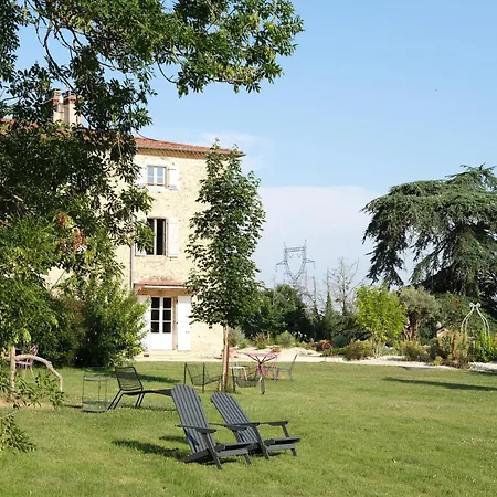 Chateau De بيت ضيافة