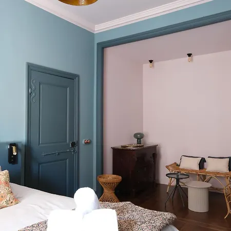 Chateau De 3*
